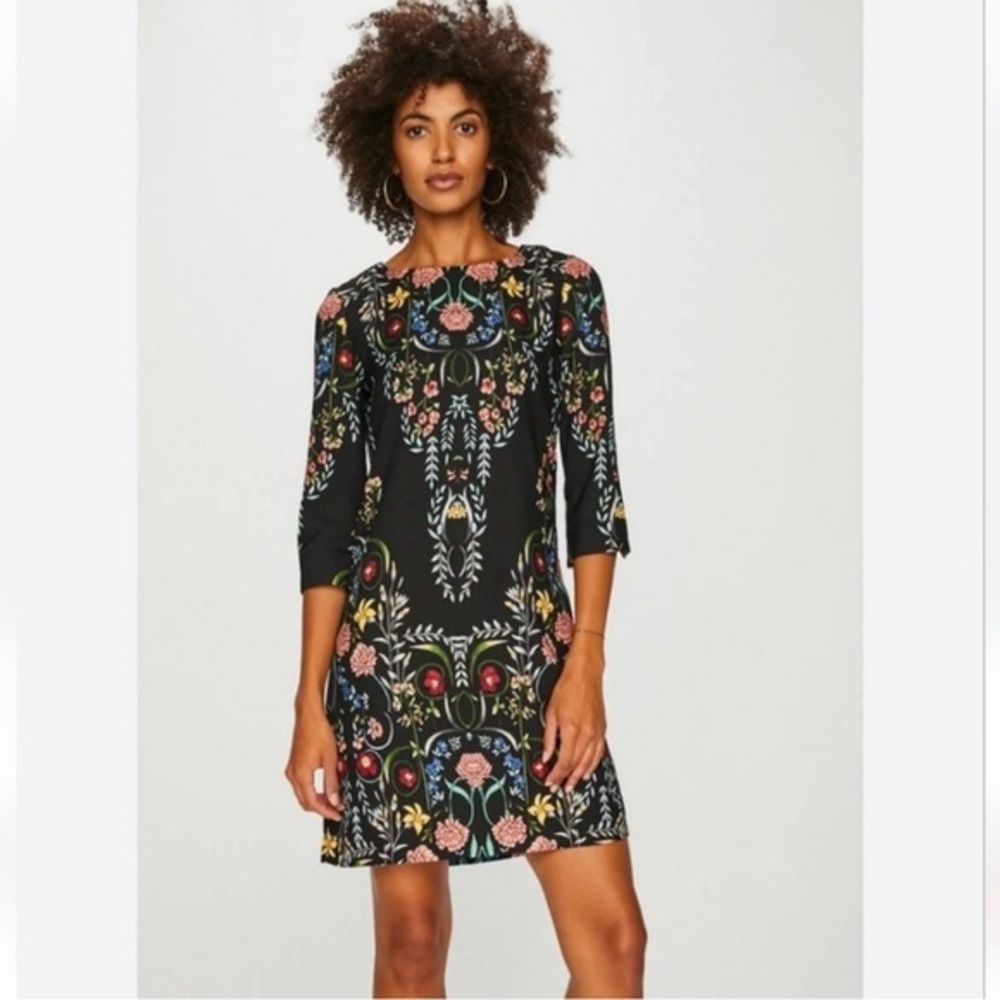 DESIGUAL Clementine Folk Floral Shift Mini Dress multicolor round neck sz 36